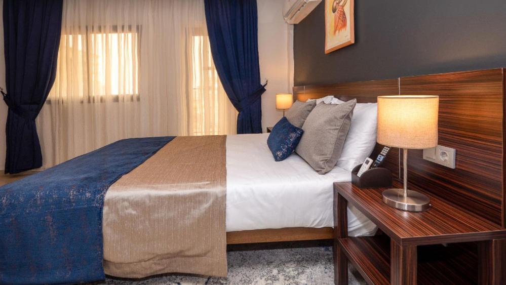 קונאקרי Souare Premium Hotel מראה חיצוני תמונה