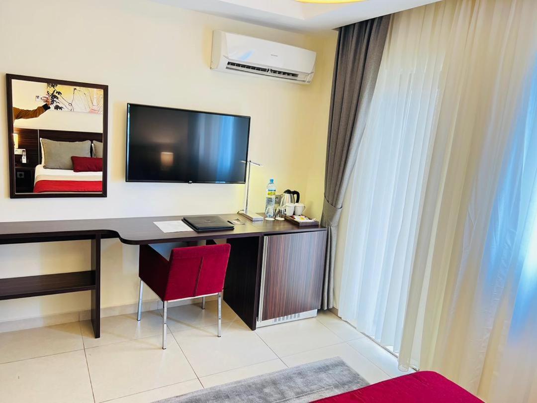 קונאקרי Souare Premium Hotel מראה חיצוני תמונה