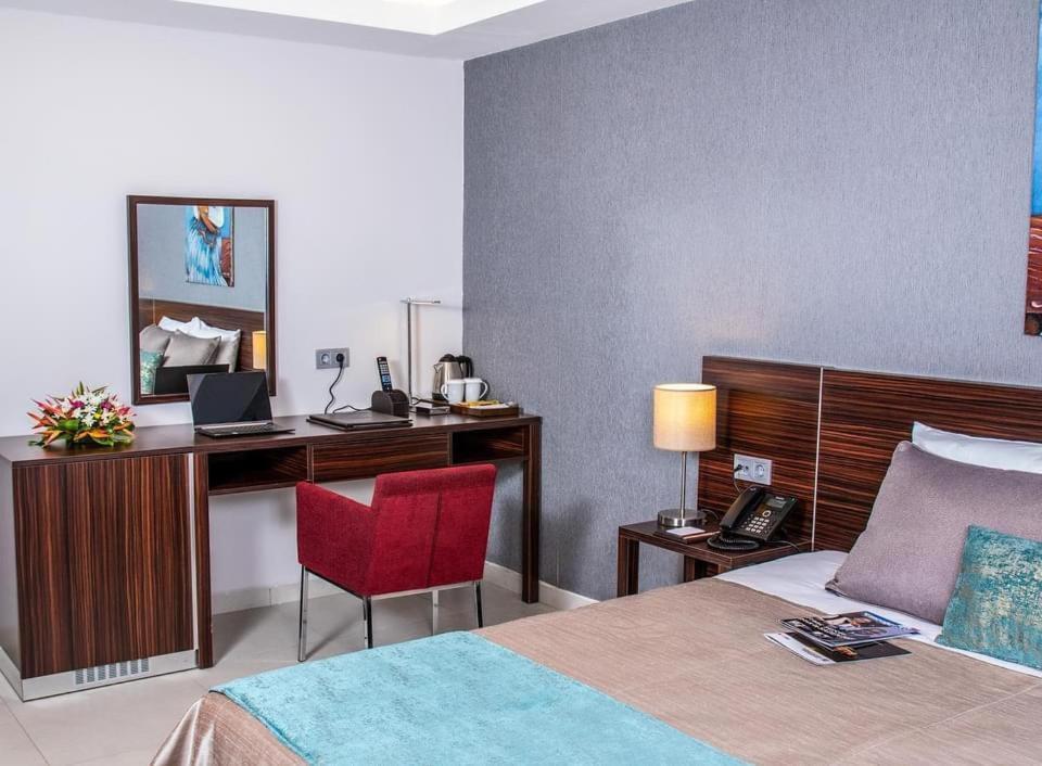 קונאקרי Souare Premium Hotel מראה חיצוני תמונה