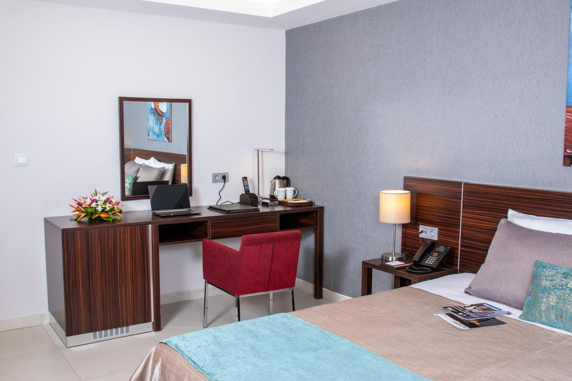 קונאקרי Souare Premium Hotel מראה חיצוני תמונה